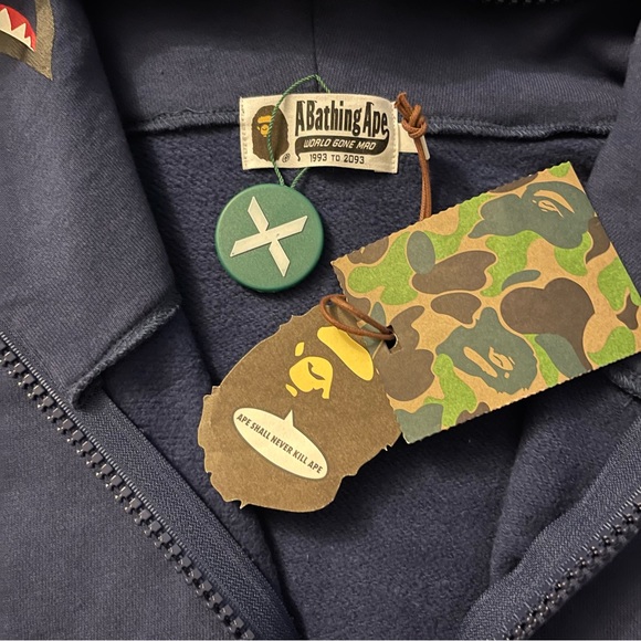 BAPE Color Camo Giant shark Loose Fit Full Zip Hoodie Mens. - Picture 10 of 10